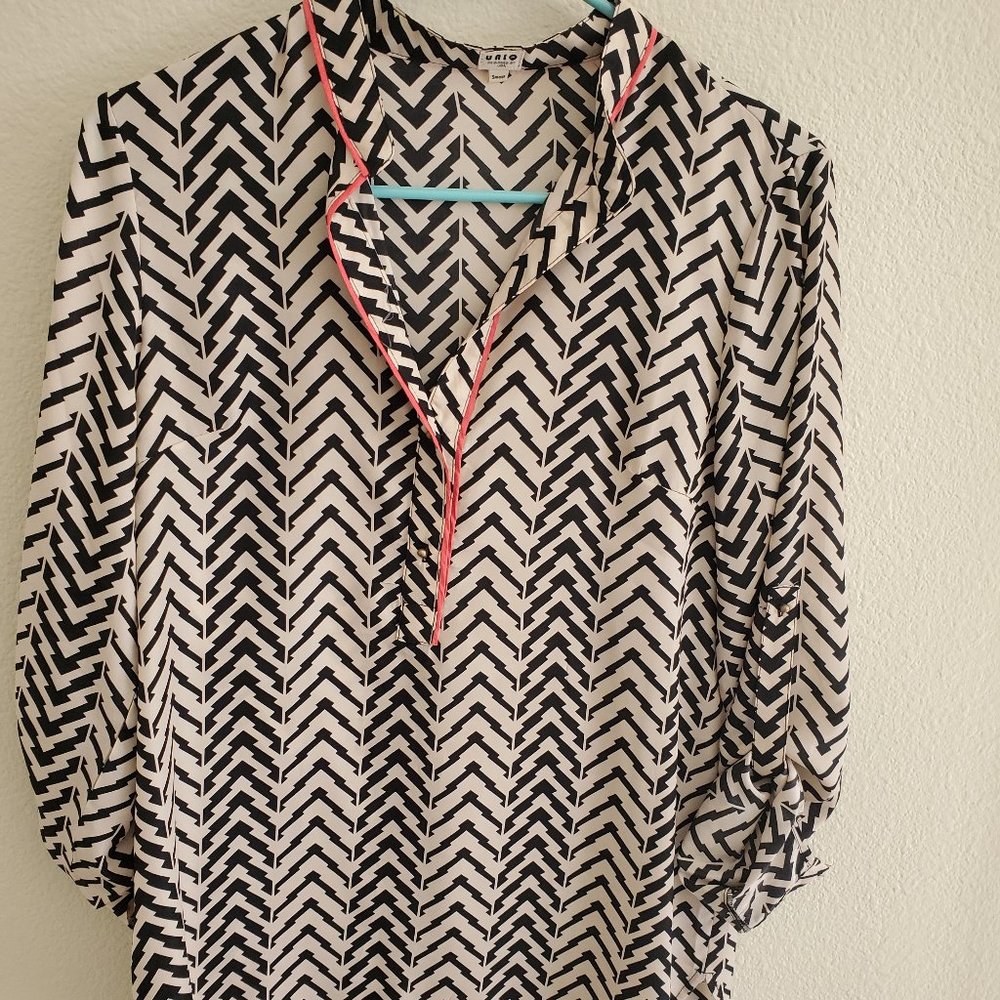 Uniq Flowy Tunic/Blouse